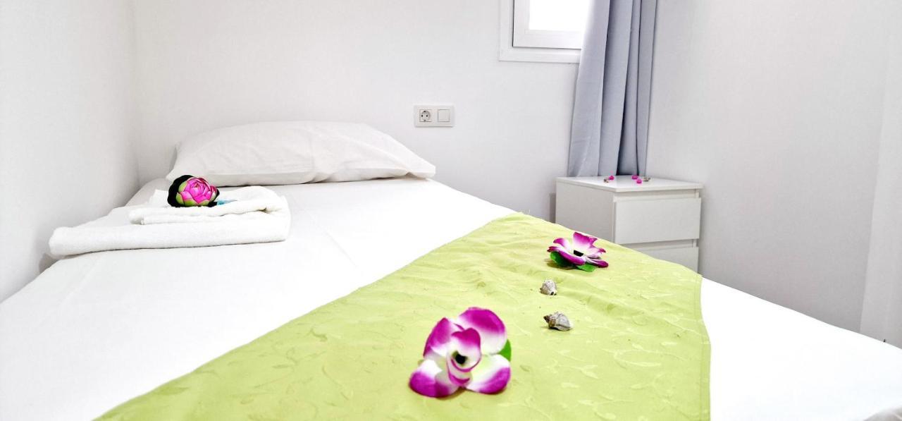 Apartamentos Playa San Juan & Wifi Free Guia de Isora  Bagian luar foto