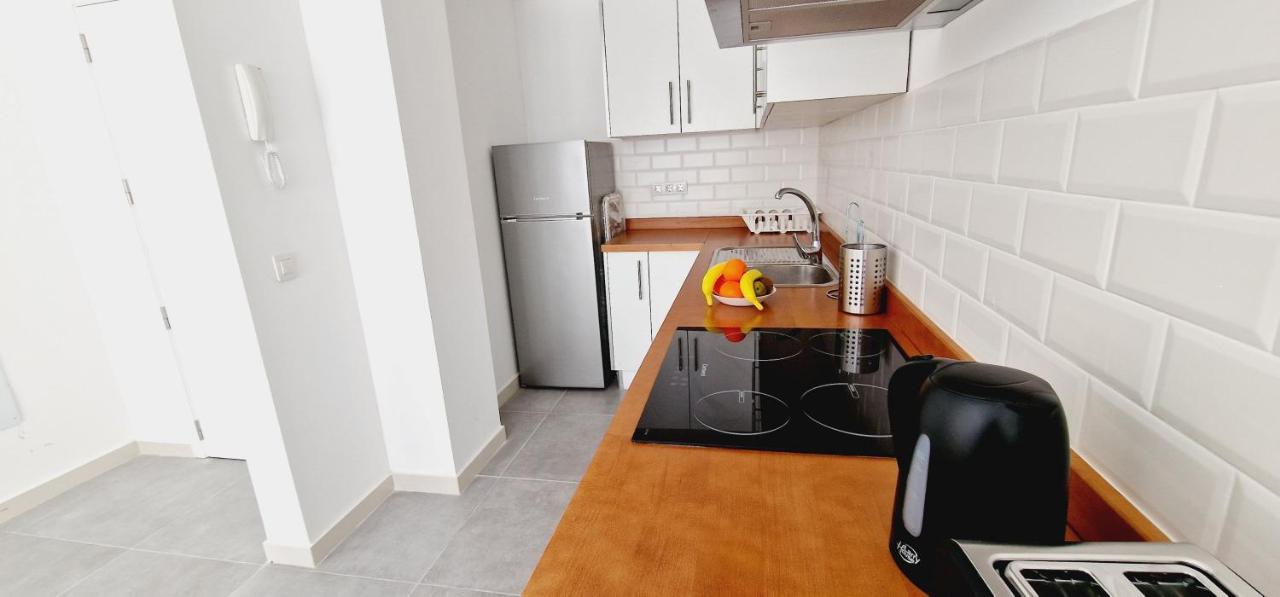 Apartamentos Playa San Juan & Wifi Free Guia de Isora  Bagian luar foto