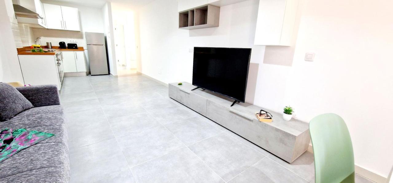 Apartamentos Playa San Juan & Wifi Free Guia de Isora  Bagian luar foto