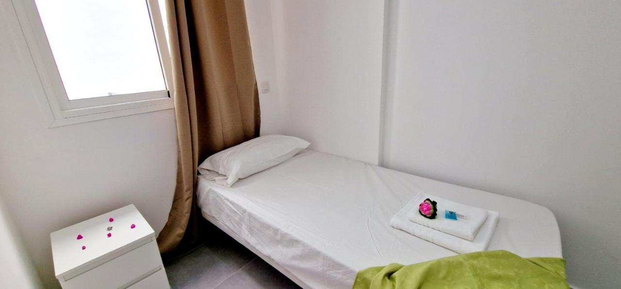 Apartamentos Playa San Juan & Wifi Free Guia de Isora  Bagian luar foto