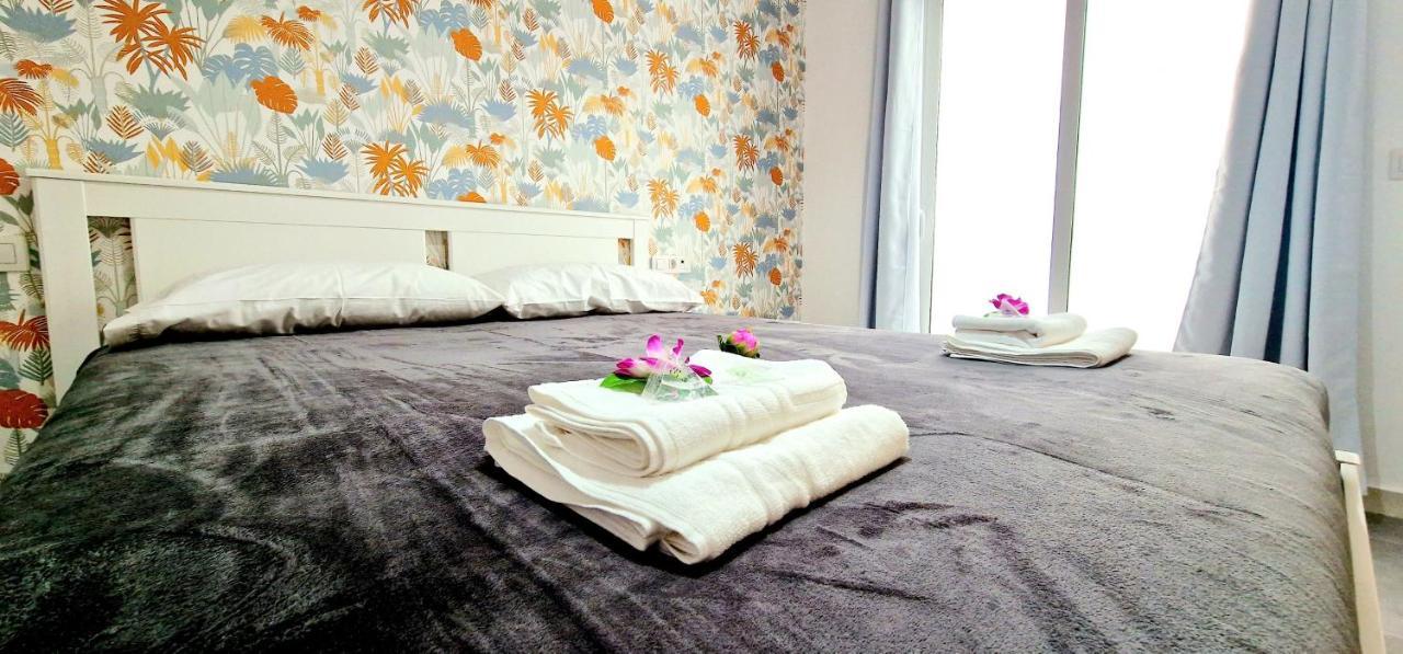 Apartamentos Playa San Juan & Wifi Free Guia de Isora  Bagian luar foto